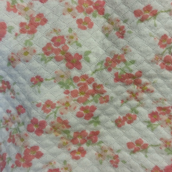 Gently used Laura Ashley Baby 0-3 months one piece footie pajamas - Picture 9 of 9